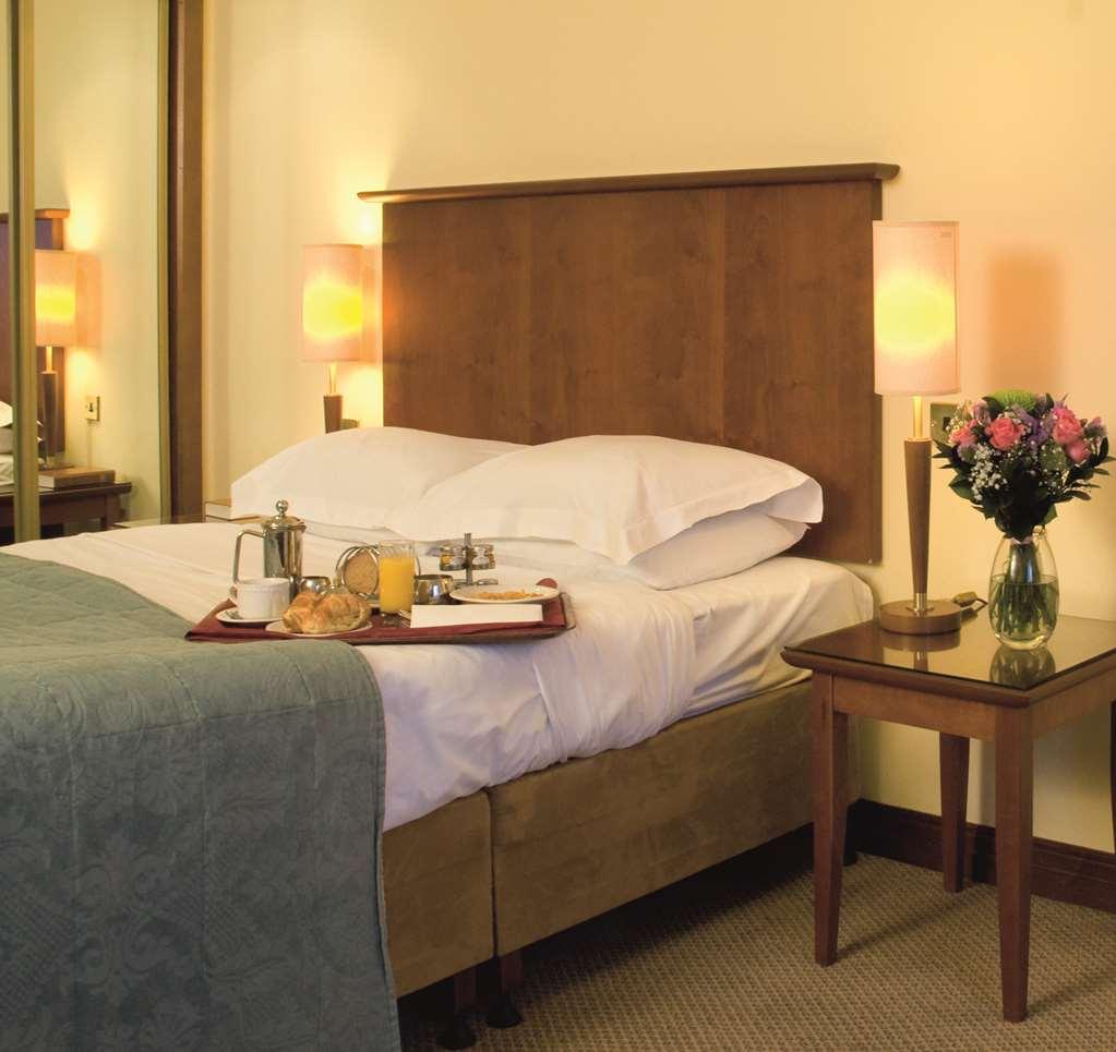 Macdonald Tickled Trout Hotel Preston  Szoba fotó